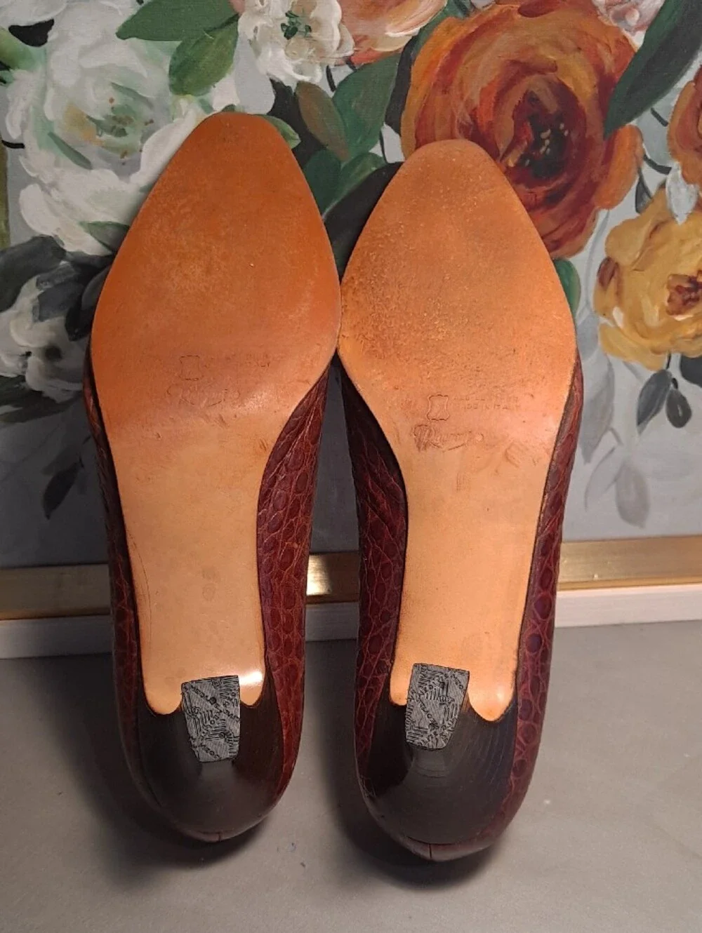 Vintage 70s Alamlfi Rangoni Monica Croc Embossed Brown Leather Pumps 8.5W Rare
